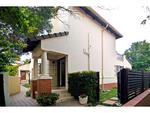 2 Bed Lonehill House For Sale