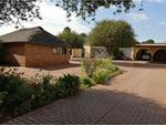 3 Bed Daggafontein House For Sale