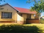 3 Bed Lindhaven House To Rent
