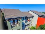 Lonehill Apartment For Sale