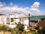 2 Bed Gordon's Bay Central Farm To Rent