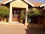 3 Bed Amberfield Glen Property To Rent
