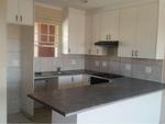 3 Bed Weltevreden Park Apartment To Rent