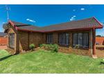 3 Bed Pimville House For Sale