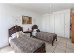 5 Bed Alberton North Apartment For Sale