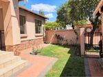 2 Bed Valley View Estate Property For Sale