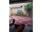 3 Bed Centurion House To Rent