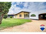 4 Bed Van Dyk Park House For Sale