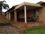 3 Bed Thatchfield Property For Sale