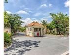 2 Bed Broadacres Property For Sale