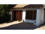 1 Bed Jukskei Park House To Rent