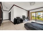 3 Bed Broadacres Apartment For Sale