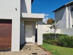 3 Bed Broadacres Property For Sale