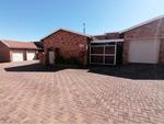 3 Bed Brackendowns Property For Sale