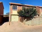 3 Bed Raslouw Property For Sale