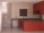 2 Bed Chloorkop House To Rent
