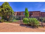 3 Bed Northcliff Apartment For Sale