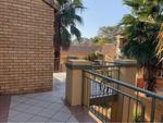 2 Bed Mooikloofrif Apartment For Sale