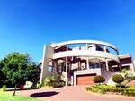 4 Bed Wilkoppies Apartment For Sale