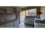 3 Bed Windsor East Apartment To Rent