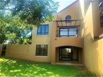 2 Bed Sunninghill Apartment To Rent