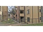 2 Bed Ruimsig Apartment To Rent