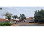 3 Bed Radiokop Property To Rent