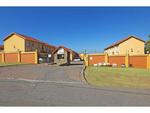 2 Bed Grobler Park Apartment For Sale