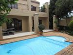 1 Bed Lonehill Apartment To Rent