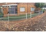 2 Bed Zwartkop Property To Rent