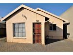 3 Bed Leondale House For Sale