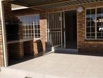 2 Bed Amberfield Crest Estate Property To Rent