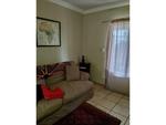 1 Bed Lyttelton Manor Apartment To Rent