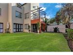 2 Bed Lonehill Apartment For Sale