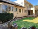 3 Bed Jacanlee House To Rent