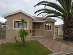 3 Bed Parklands House To Rent