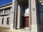 5 Bed Zambezi Country Estate House To Rent