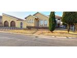 6 Bed Lenasia South House For Sale