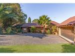 4 Bed Petervale House For Sale