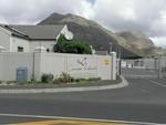 2 Bed Muizenberg House To Rent