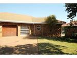 4 Bed Sunward Park House To Rent