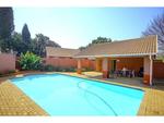 2 Bed Sundowner Property To Rent