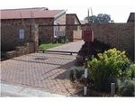 2 Bed Grobler Park Property To Rent