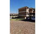 2 Bed Strubensvallei Apartment To Rent