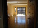 2 Bed Sunninghill Apartment To Rent