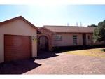 4 Bed Rensburg House For Sale