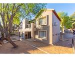 2 Bed Wilgeheuwel Apartment For Sale