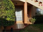 2 Bed Weltevreden Park Apartment To Rent