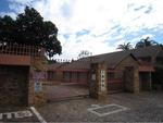 2 Bed Zwartkop Apartment For Sale