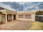 6 Bed Van Riebeeck Park House For Sale